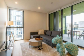 Z4 Walk to Bus Stop 2 Car Spaces Spacious Family, Sydney